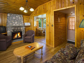 Jasper Chalet Accommodation Becker’s Chalets